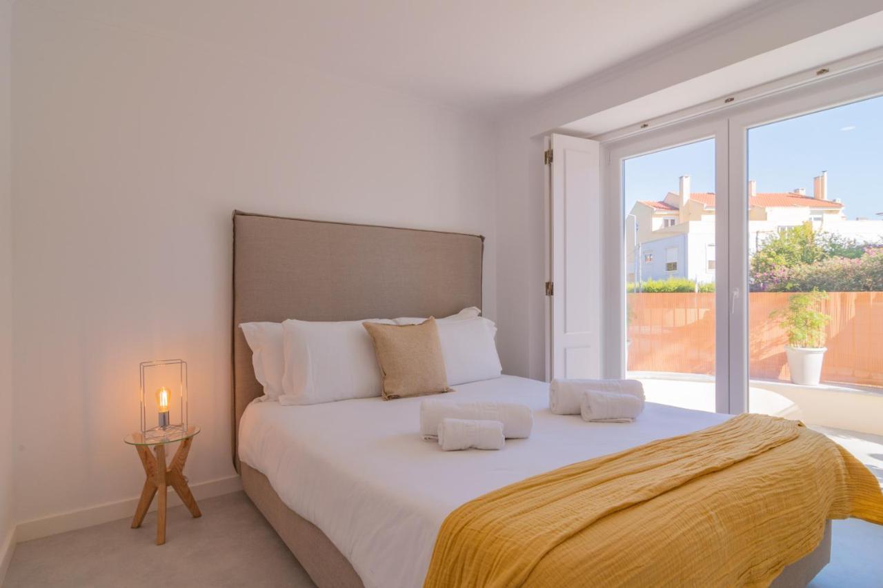 Chalet Maria Da Assuncao By Lovelystay Estoril Exterior photo